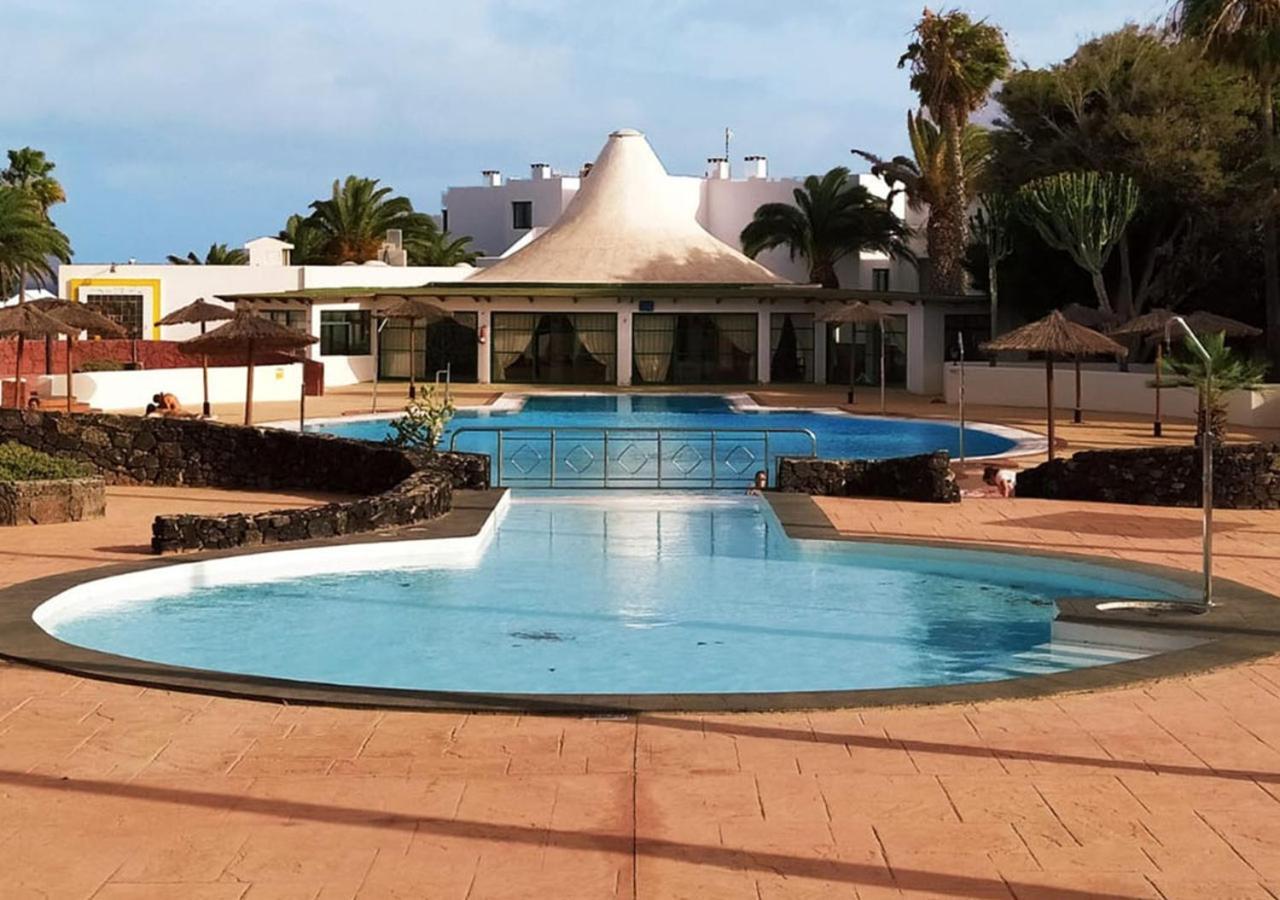 Villa Sun And Sea 4 Front De Mer Playa Rocca Costa Teguise Bagian luar foto